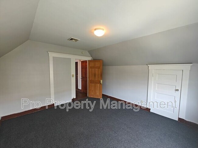 Photo - 1644 Chapel St House