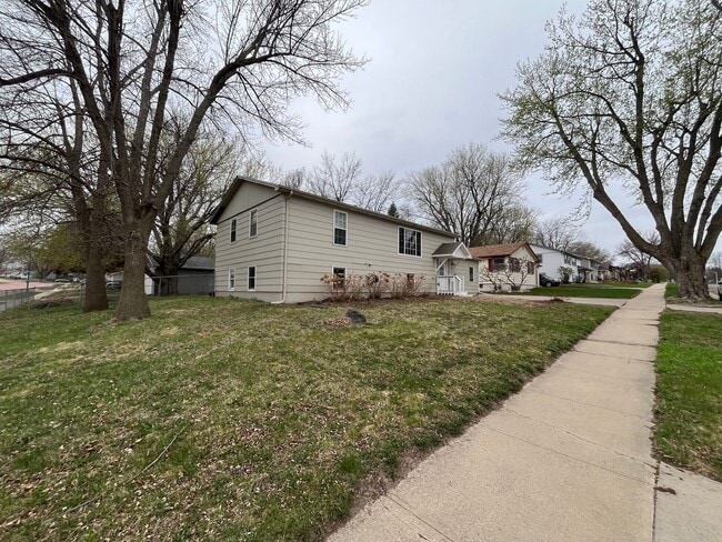 Foto del edificio - 4 Bed/2 Bath Rental Home with Fenced in Yard!