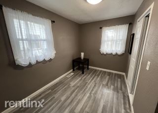 Building Photo - 2 br, 1 bath House - 5448 N 57th St