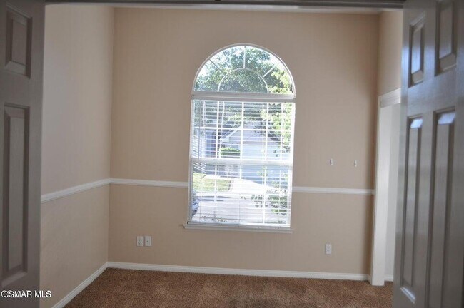 Foto del edificio - 2385 Rutland Pl