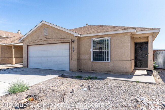 Building Photo - 3 br, 2 bath House - 628 Red Bluff St SW