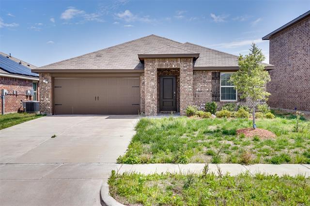 Foto principal - 106 Gallant Fox Ln
