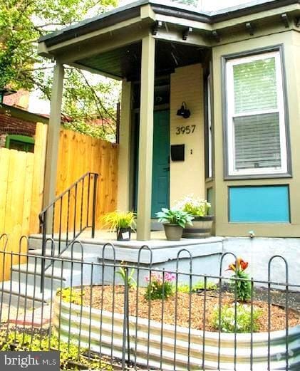 Building Photo - 3957 Melon St