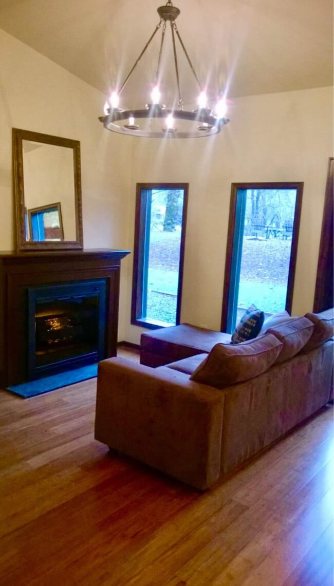 Foto del edificio - 17105 SE Jones Rd