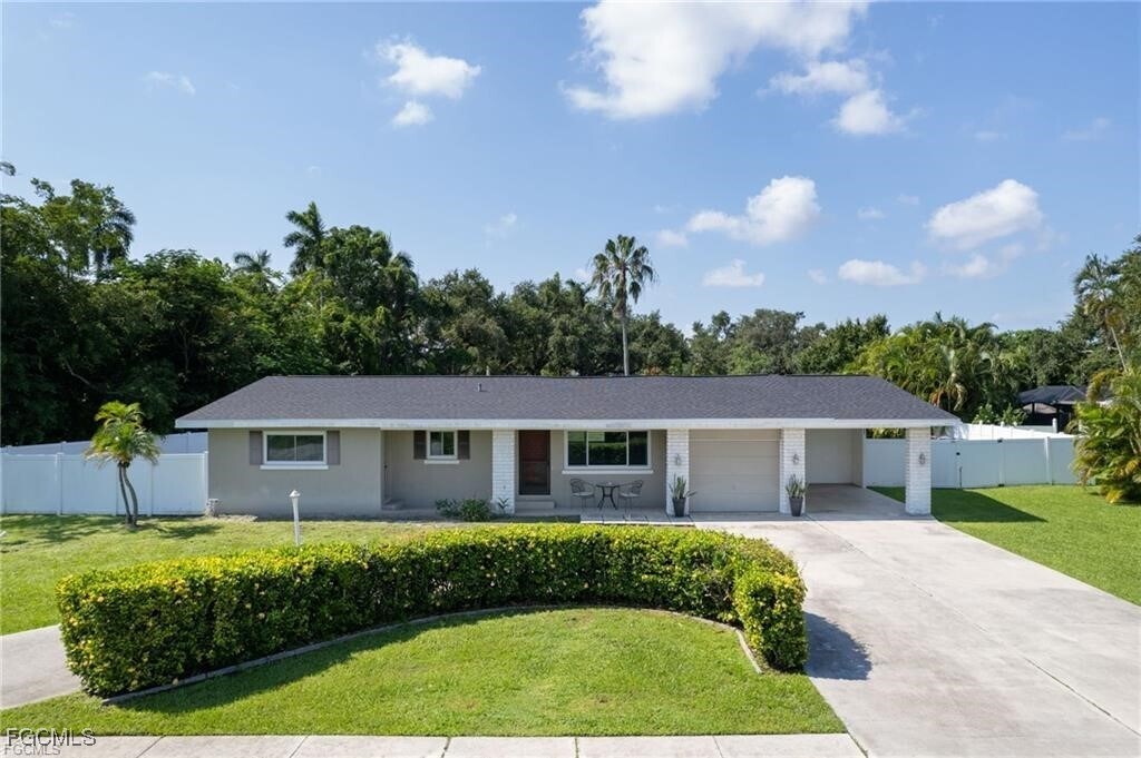 Primary Photo - 1380 Sunbury Dr