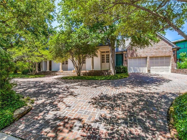 Foto del edificio - 3616 Lovers Ln