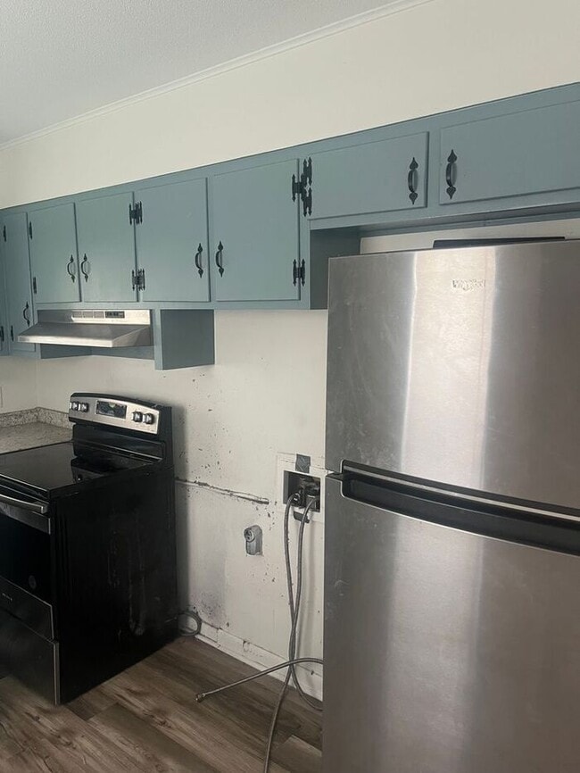 Foto del edificio - Charming and updated 2-bedroom, 1-bath duplex conveniently located in Durham