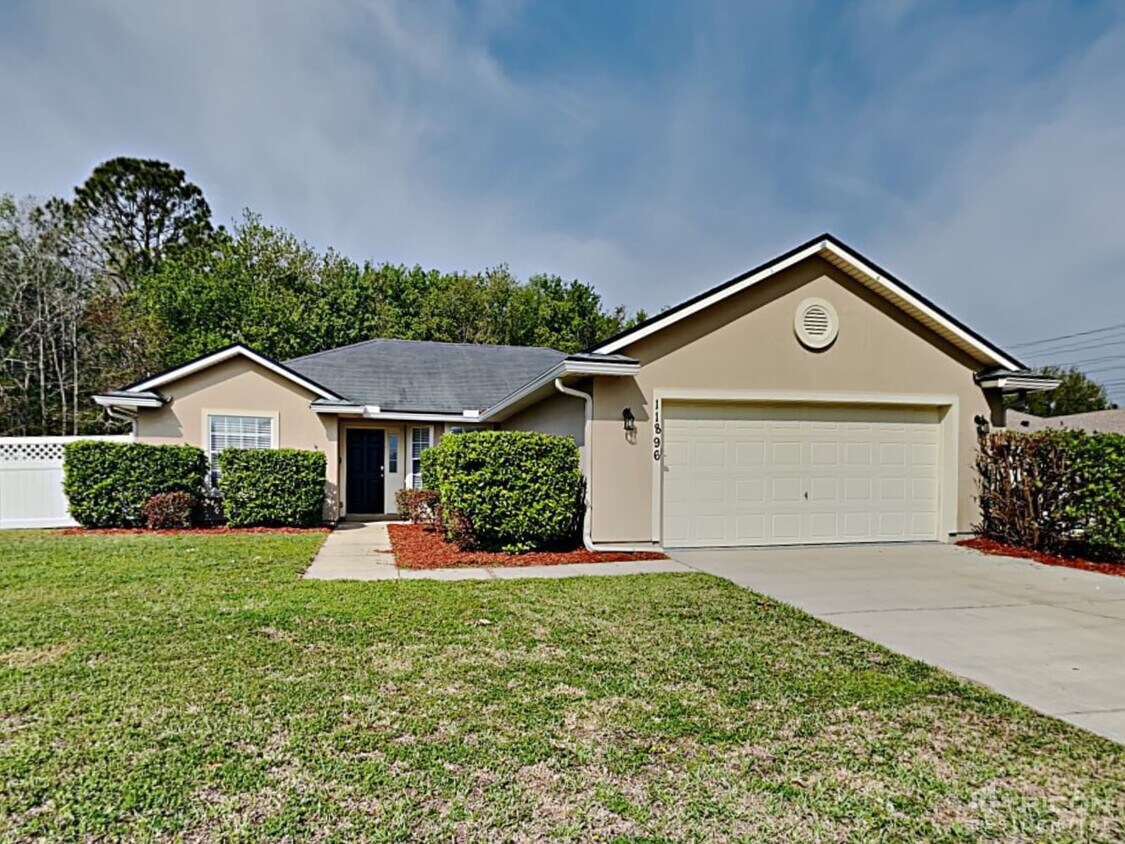 Foto principal - 11896 Raindrop Rd
