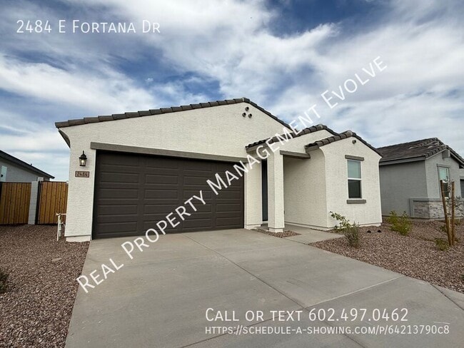 Building Photo - 2484 Fortana Dr