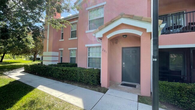 Building Photo - 132 SW Peacock Blvd