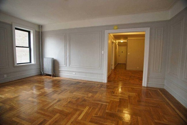 Foto del edificio - 2602 Creston Ave