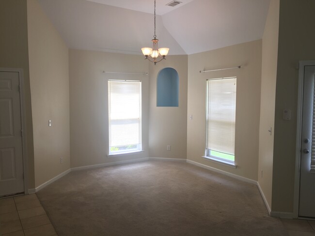 Foto del edificio - Home For Rent In Trussville!!  Available t...