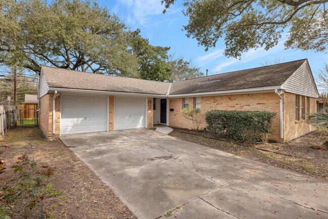 Foto del edificio - 4750 Sanford Rd