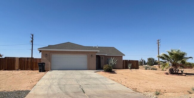 Foto del edificio - Charming Home Located in California City