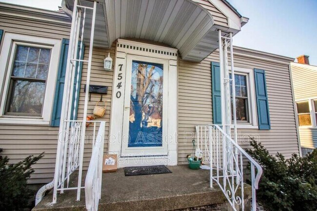 Foto del edificio - 7540 Van Buren Ave