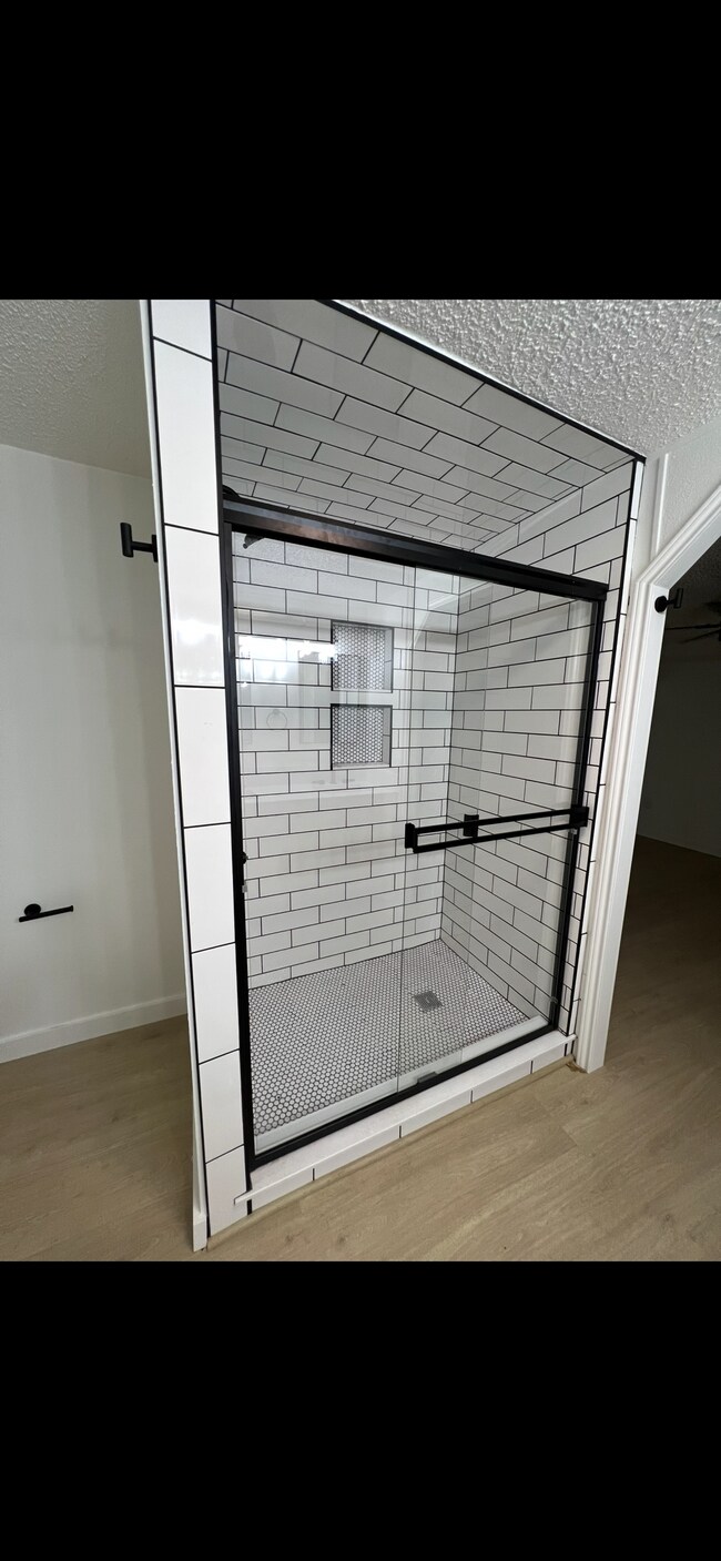 Foto del edificio - 3306 Summercrest Ct