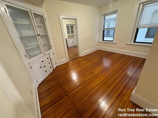 Photo - 885 Massachusetts Ave Apartment