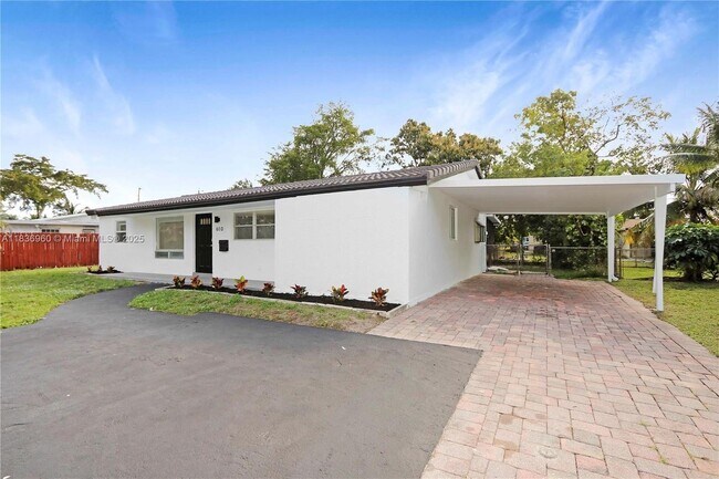 Foto del edificio - 610 NW 38th Ct