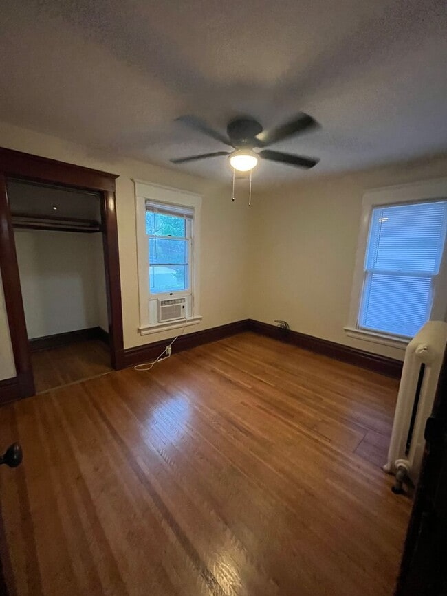 Building Photo - 1029 Spafford Ave