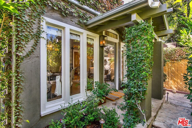 Building Photo - 5130 Raleigh St