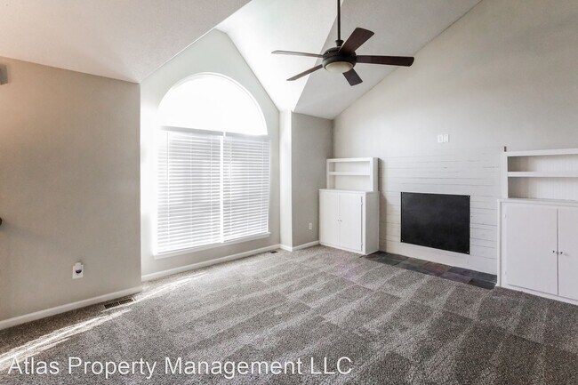 Building Photo - 3 br, 2.5 bath House - 3606 NE 81st Ter