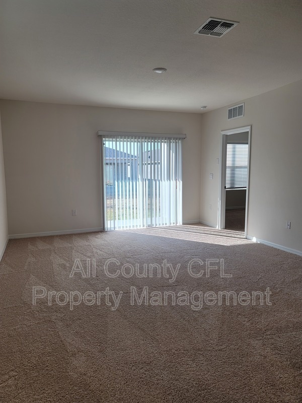 Building Photo - 3766 Caspian St