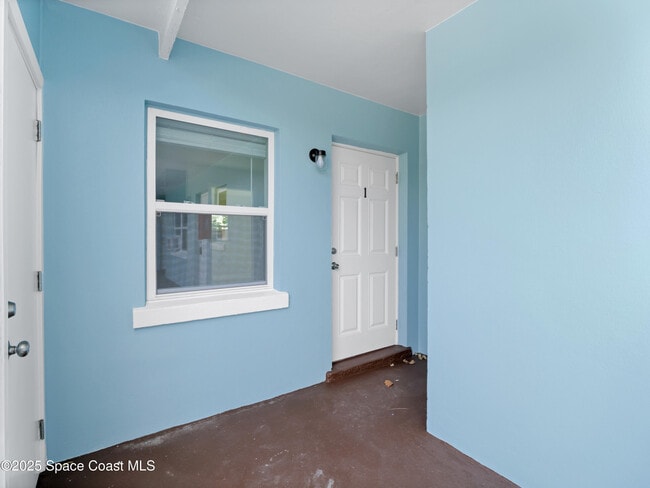 Building Photo - 101 Deland Ave