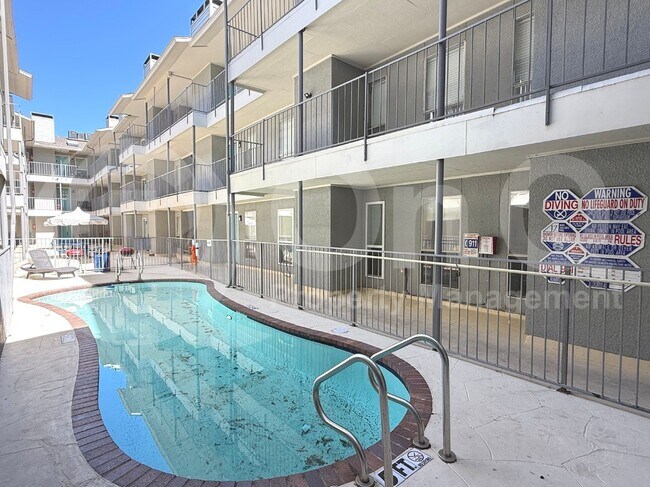 Photo - 4502 Gaston Ave House