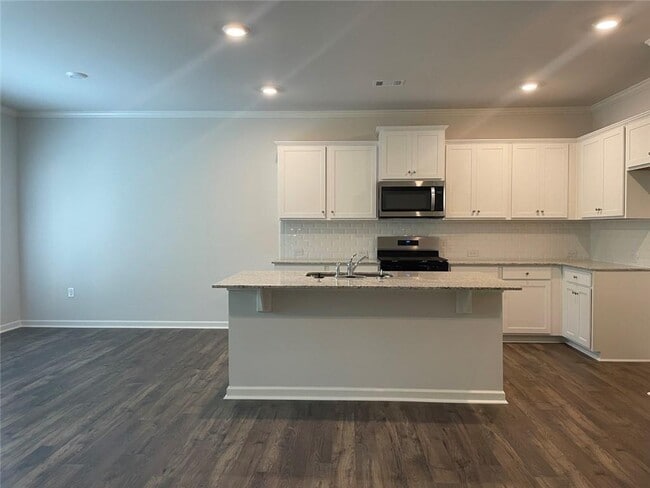 Foto del edificio - 2202 Blue Monarch Dr