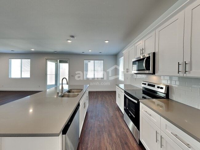 Building Photo - 2742 Hot Cider Ave