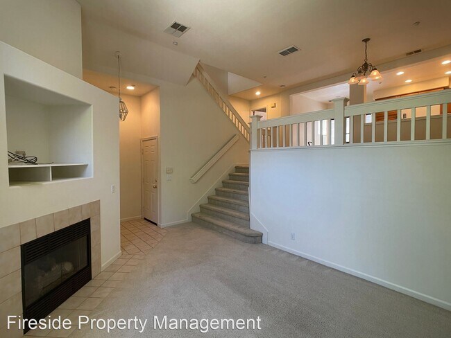 Building Photo - 2 br, 2.5 bath House - 961 Costen Ct #19