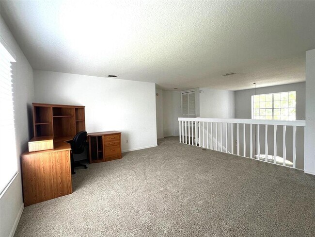 Foto del edificio - 1831 Abbots Hill Dr