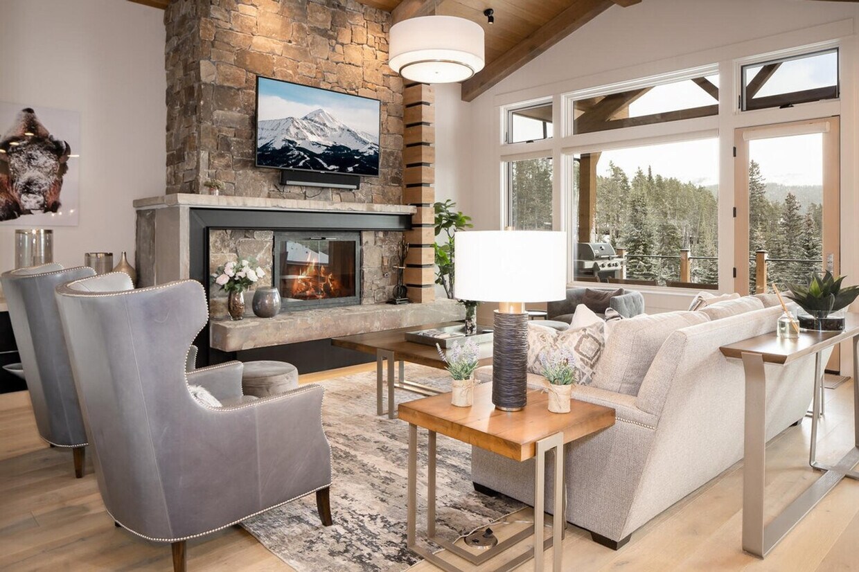 Foto principal - 83 Mountain Loop Rd
