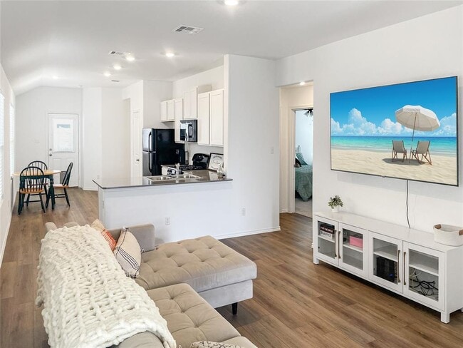 Building Photo - 126 Allegro Dr