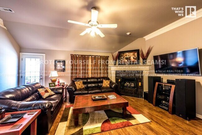 Building Photo - 3522 W Clearwood Dr