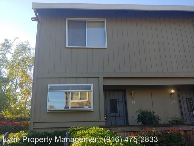Building Photo - 2 br, 1.5 bath House - 4321 Palm Avenue