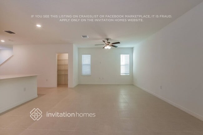 Building Photo - 5802 Sagebrush Aly