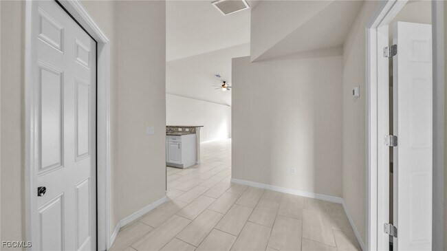 Building Photo - 1415-1417 Academy Blvd