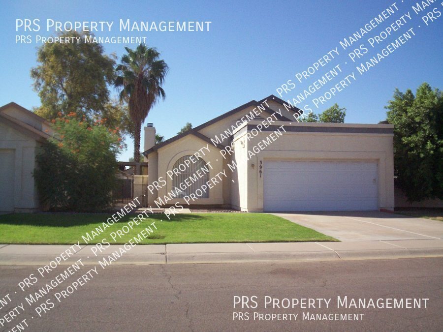 Foto principal - Two bedroom newly listed!