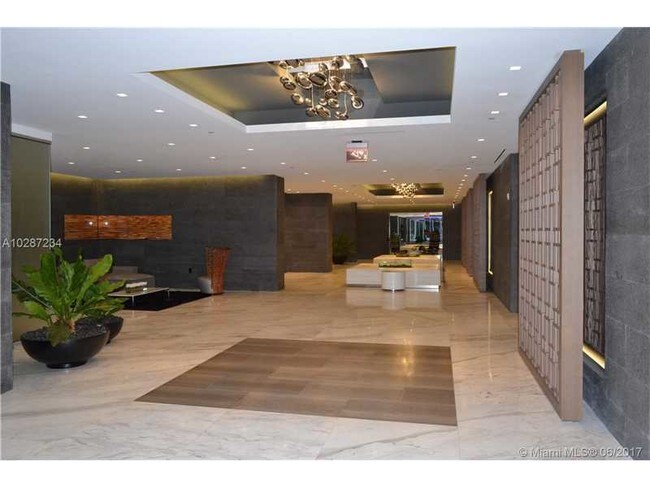 Building Photo - 400 Sunny Isles Blvd
