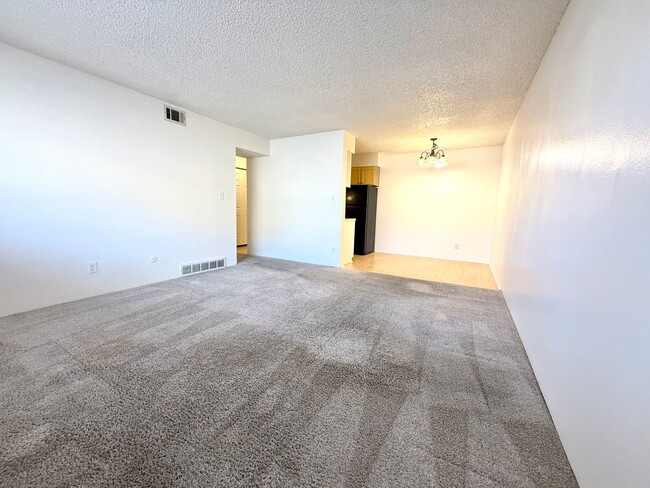 Building Photo - 1 bedroom apartment