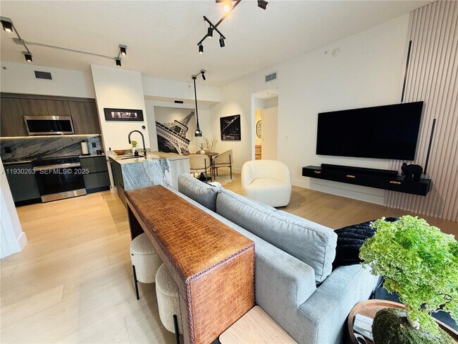 Foto del edificio - 7320 NW 114th Ave