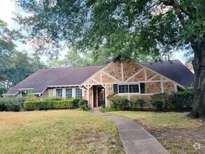 Building Photo - 426 Isolde Dr