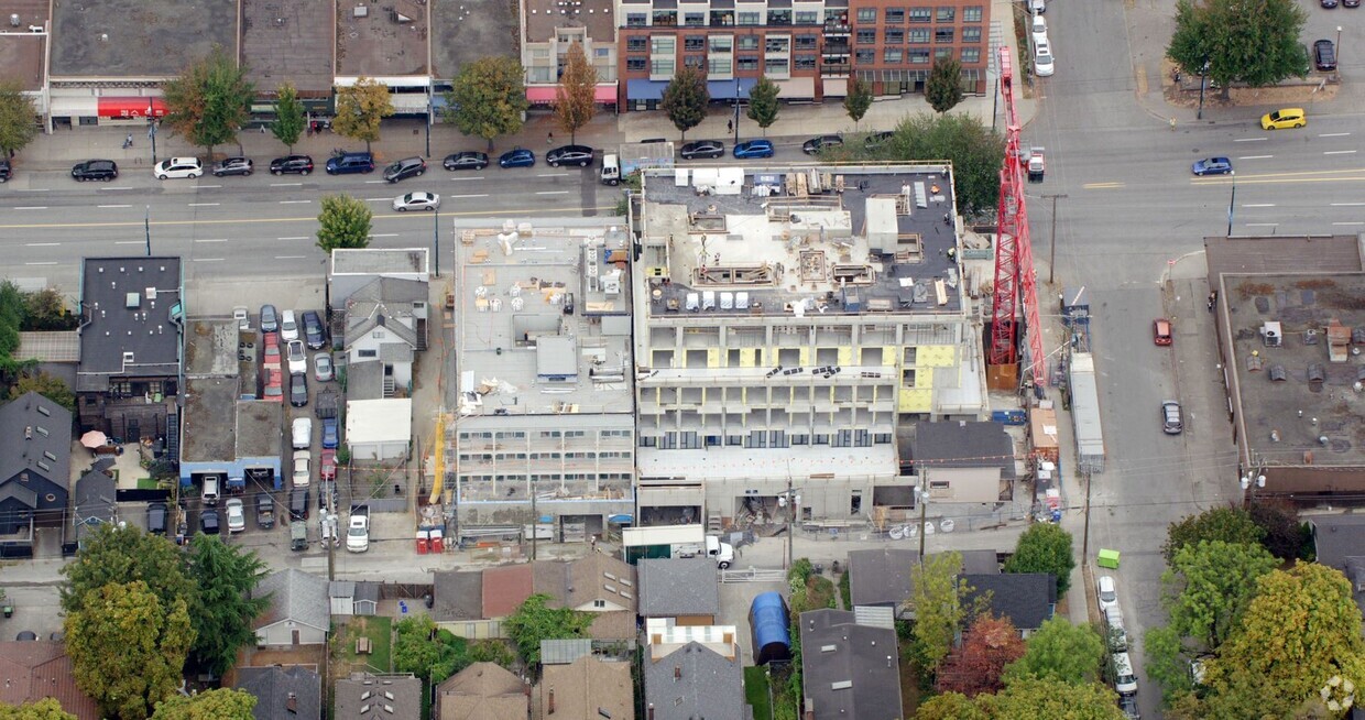 CoStar Plane Aerial 1 - 550 EB Studio Apartments