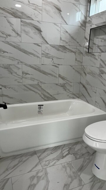 Building Photo - 3520 E 6th St