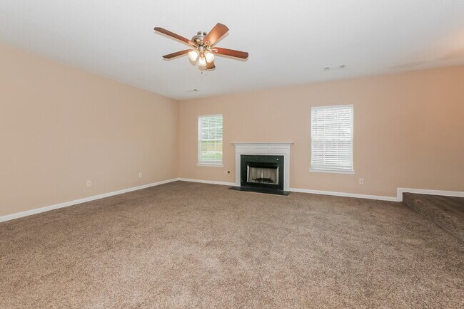Building Photo - 369 Kentwood Springs Dr