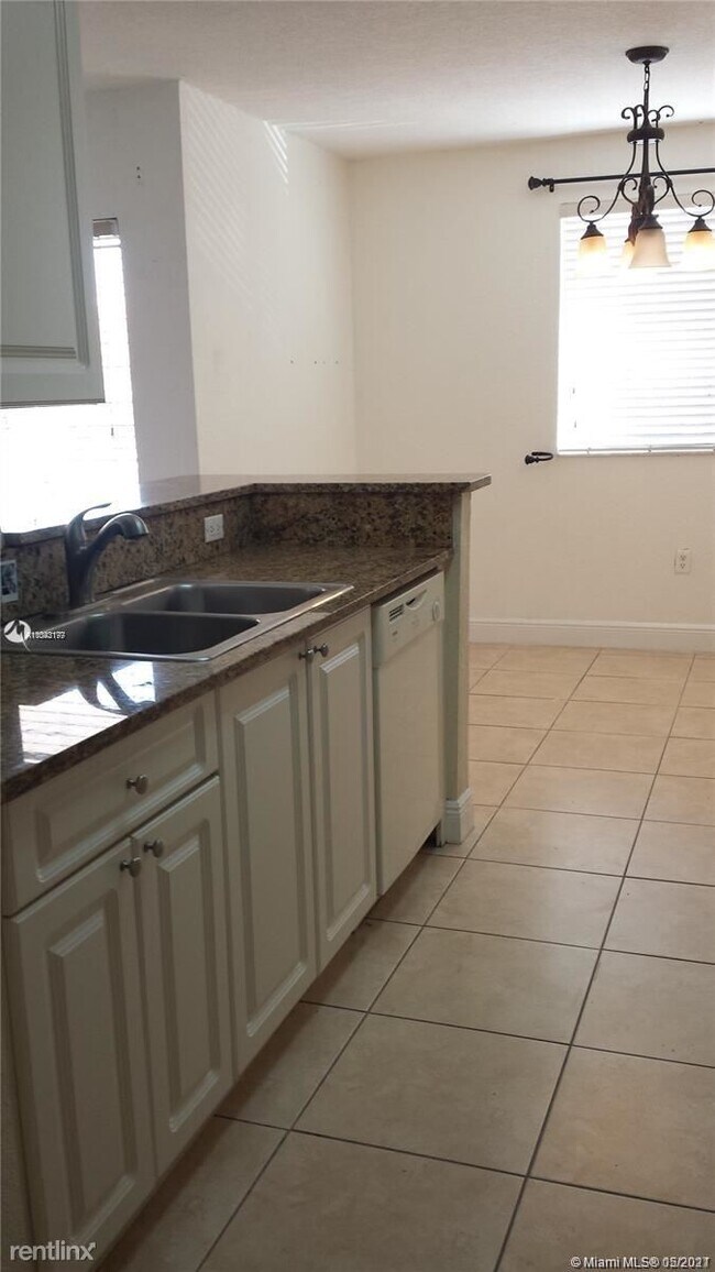 Foto del edificio - 20950 SW 87th Ave