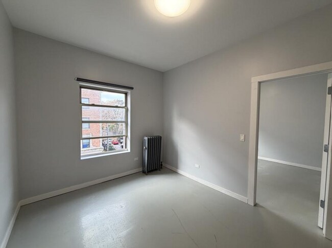 Foto del edificio - 4700 N Racine Ave