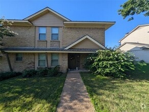 Building Photo - 7607 Wellcrest Dr
