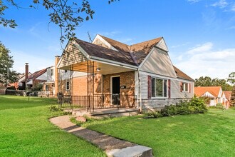 Building Photo - 5009 Limberlost Ln